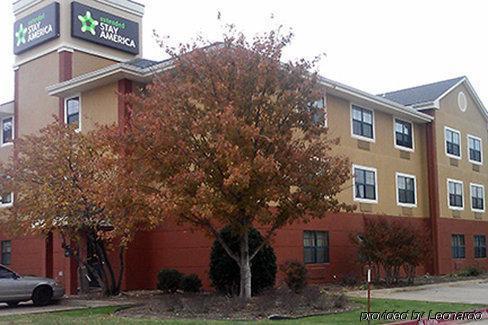 Extended America - - Nw Expressway Hotel