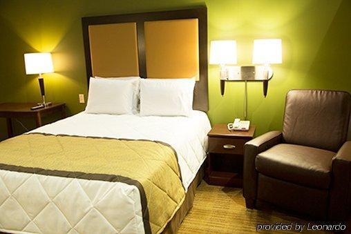 Hotel Extended America - - Nw Expressway